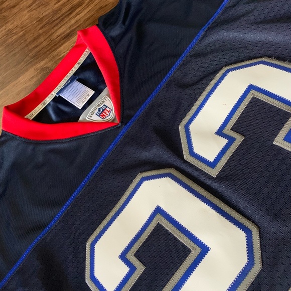 SOLD ‼️ Buffalo Bills Marshawn Lynch Jersey - Picture 4 of 5